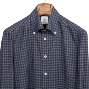 Buttoned collar shirt in navy and grey gingham cotton