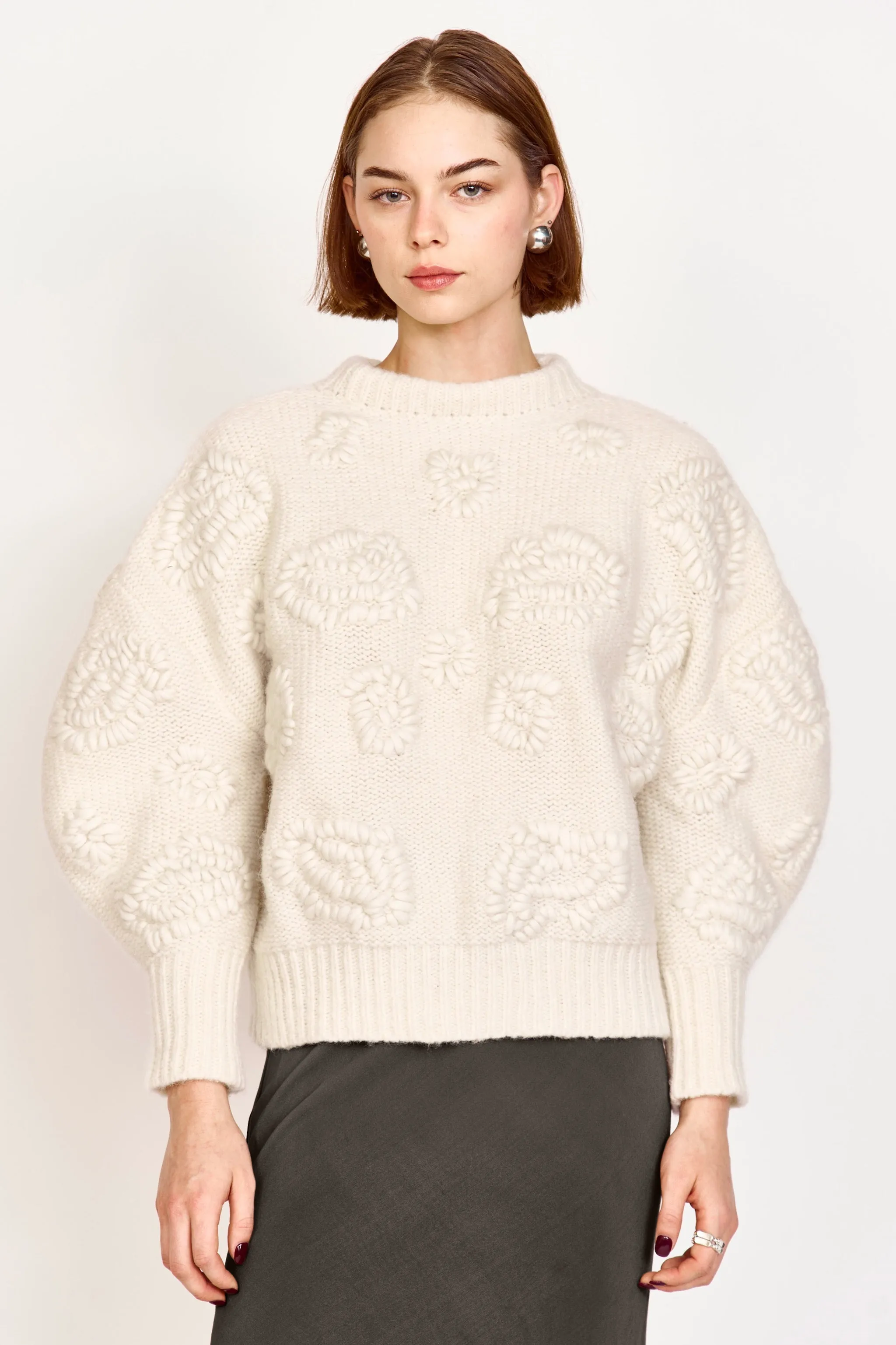 Cusco Waterlily Pullover in Ivory