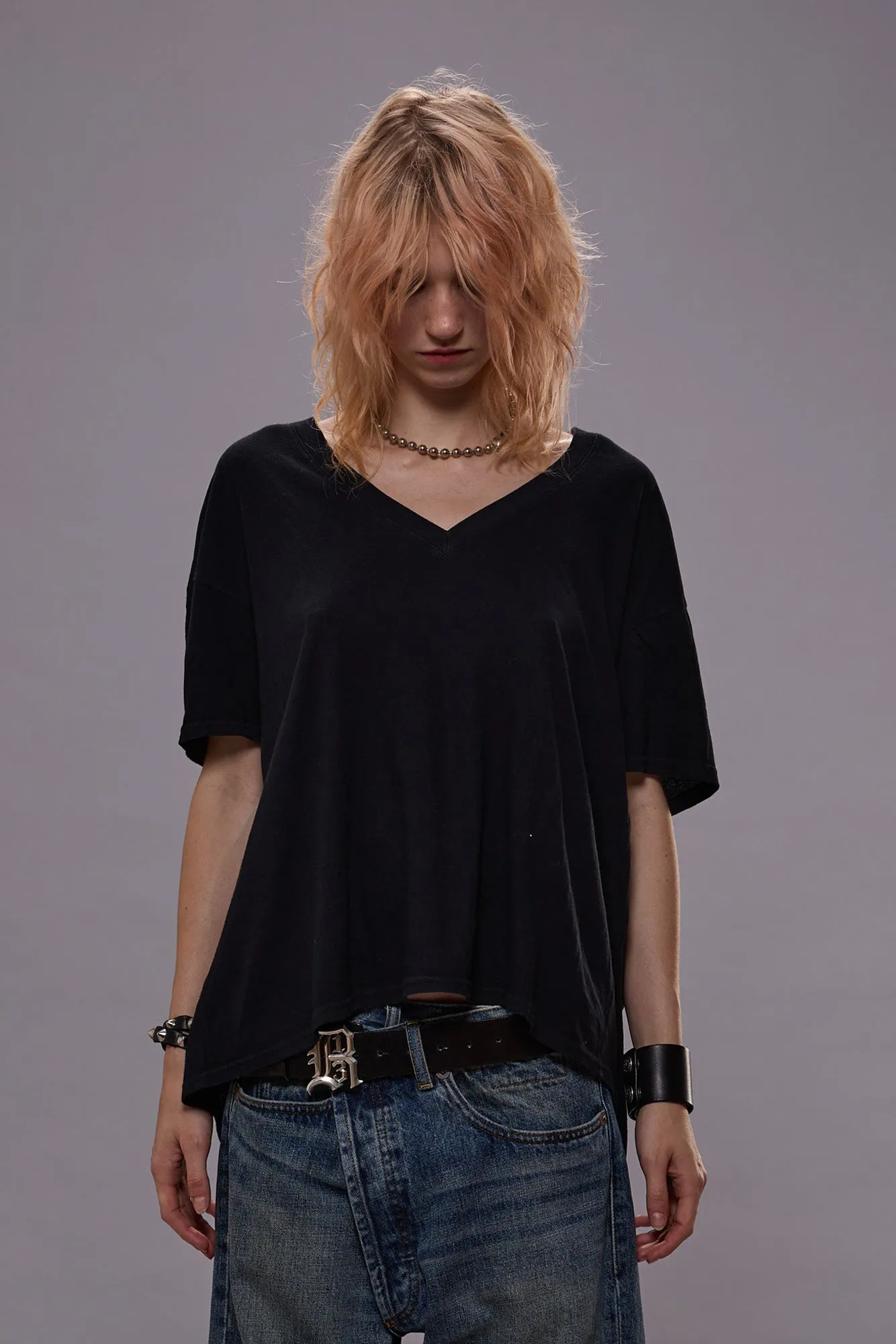 RELAXED CASHMERE V-NECK - BLACK